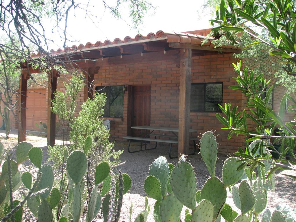 Desert Trails Bed & Breakfast Tanque Verde Phòng bức ảnh