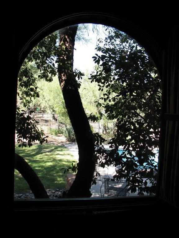 Desert Trails Bed & Breakfast Tanque Verde Phòng bức ảnh