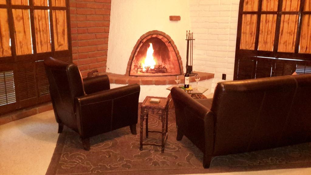 Desert Trails Bed & Breakfast Tanque Verde Ngoại thất bức ảnh